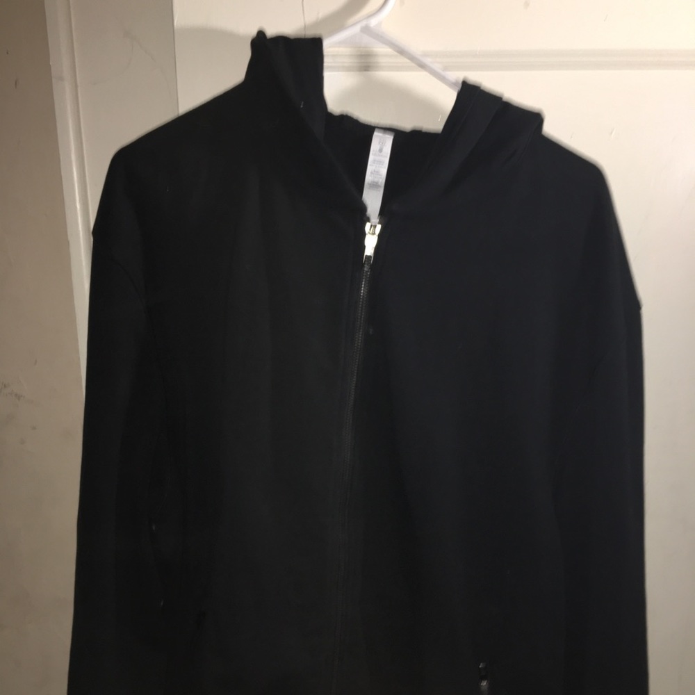 Lululemon Men’s XXL Full Front ZIP Hoodie like new